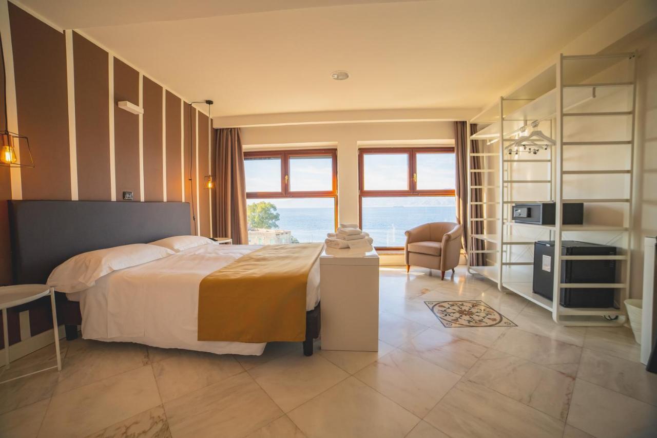 Hotel Continental เรจโจ ดี คาลาเบีย ภายนอก รูปภาพ
